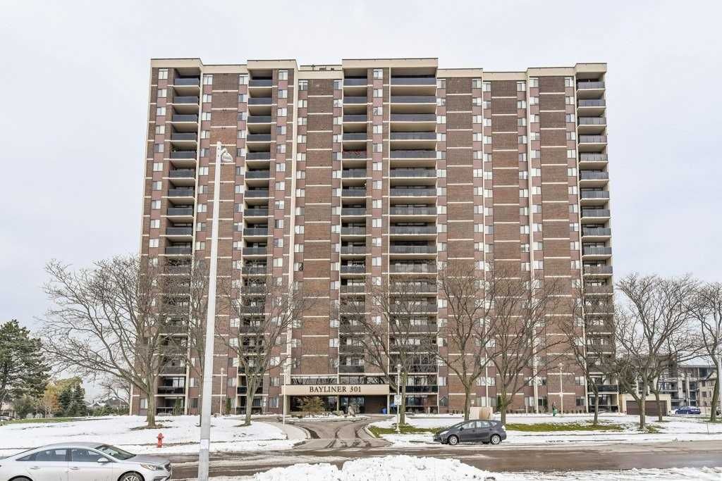 301 Frances Ave Bayliner 301 Condos 2 Beds 2 Baths Unit 305 Strata.ca